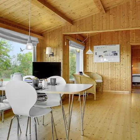 In With Kitchen Fejo